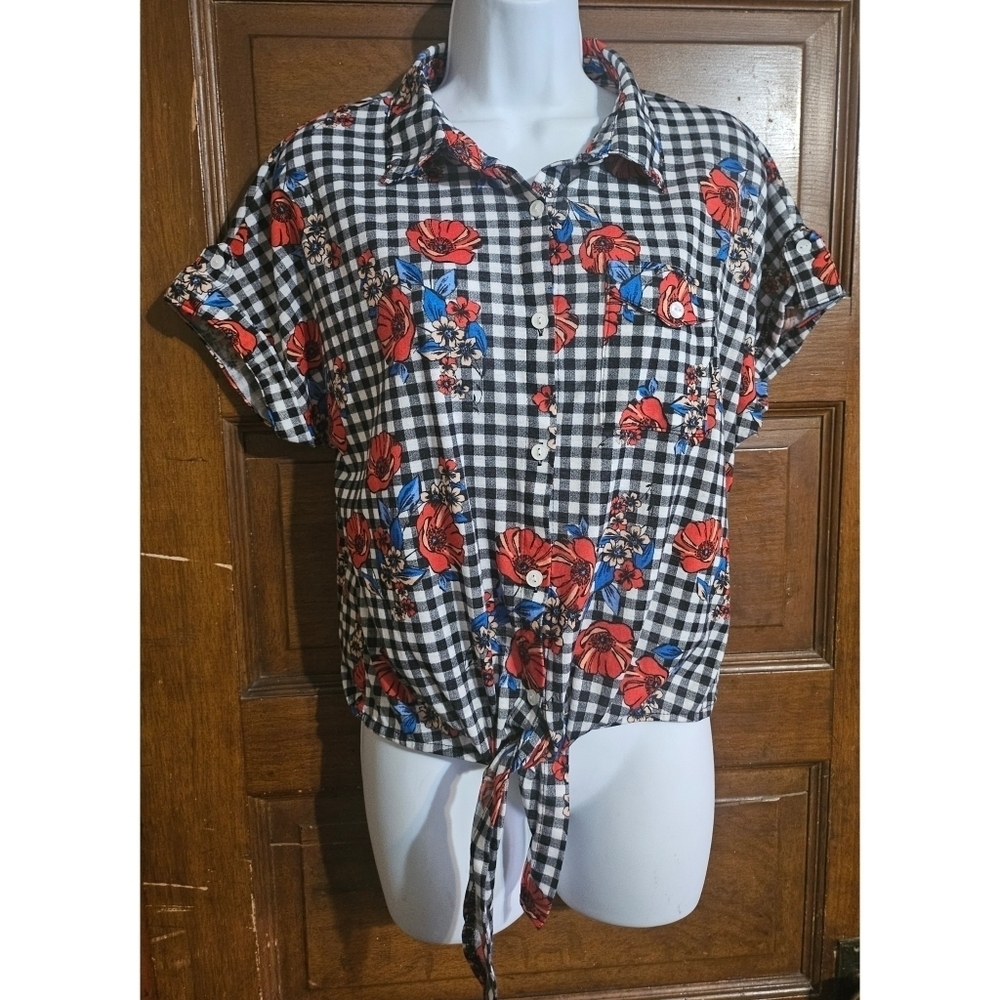 Gingham Floral Tie Front Top